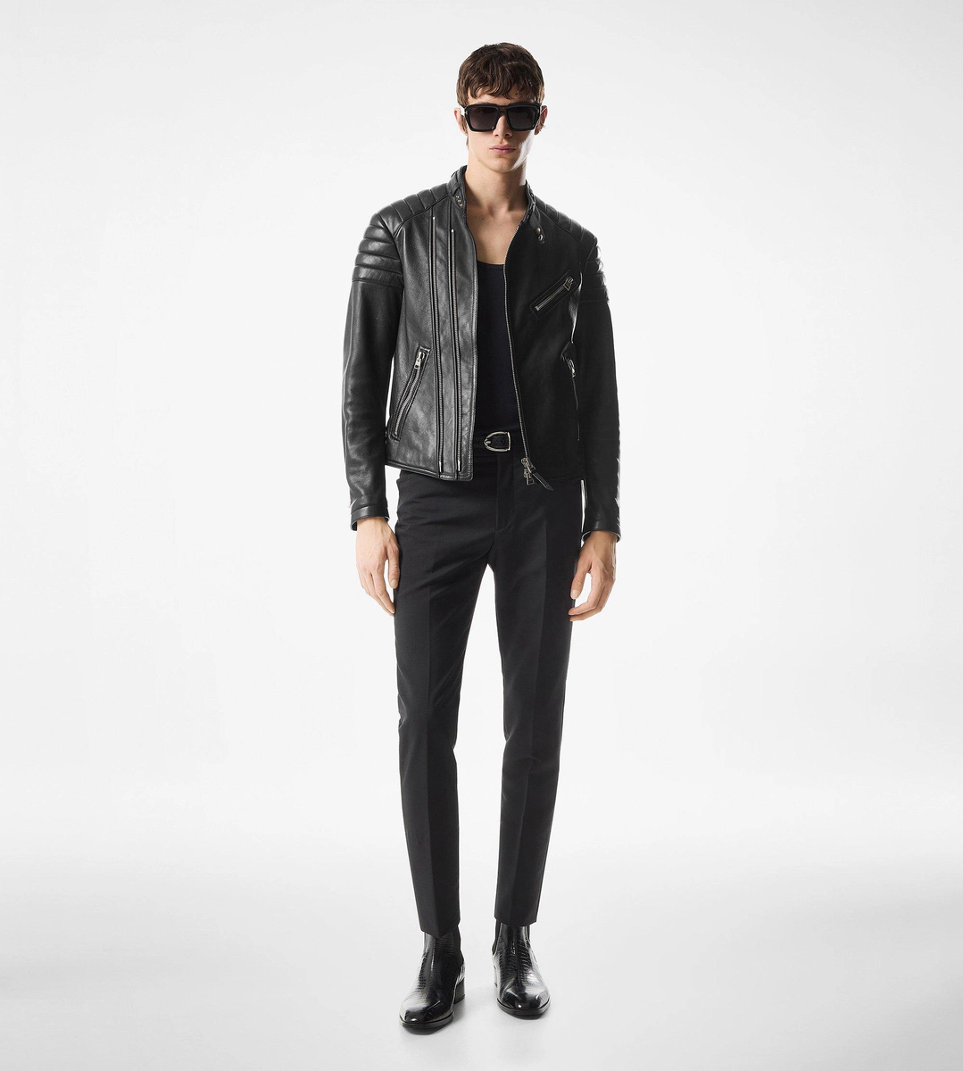 BIKERJACKE AUS NARBENEM LEDER MIT REISSVERSCHLUSS BIKERJACKE AUS NARBENEM LEDER MIT REISSVERSCHLUSS