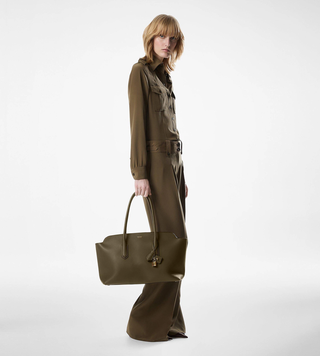 GROSSE SCHULTERTASCHE „ALEXANDER“ AUS NATURLEDER GROSSE SCHULTERTASCHE „ALEXANDER“ AUS NATURLEDER