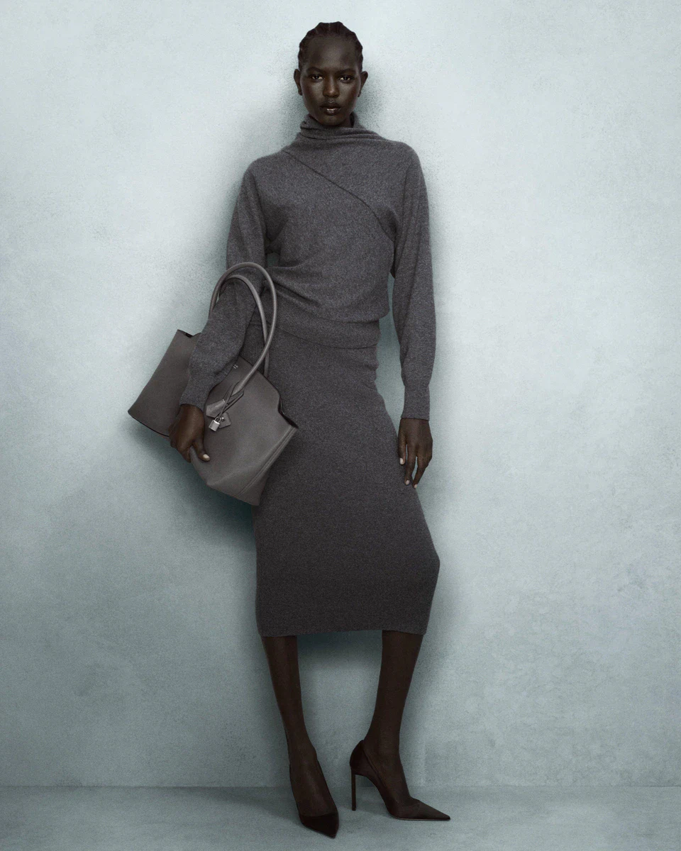 GROSSE SCHULTERTASCHE „ALEXANDER“ AUS NATURLEDER GROSSE SCHULTERTASCHE „ALEXANDER“ AUS NATURLEDER