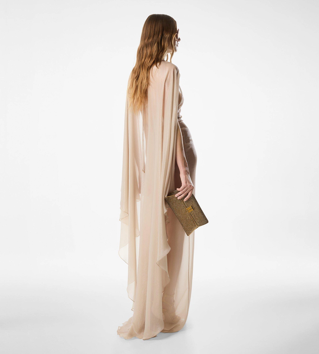 NOBILE CLUTCH AUS STRUKTURIERTEM STOFF NOBILE CLUTCH AUS STRUKTURIERTEM STOFF