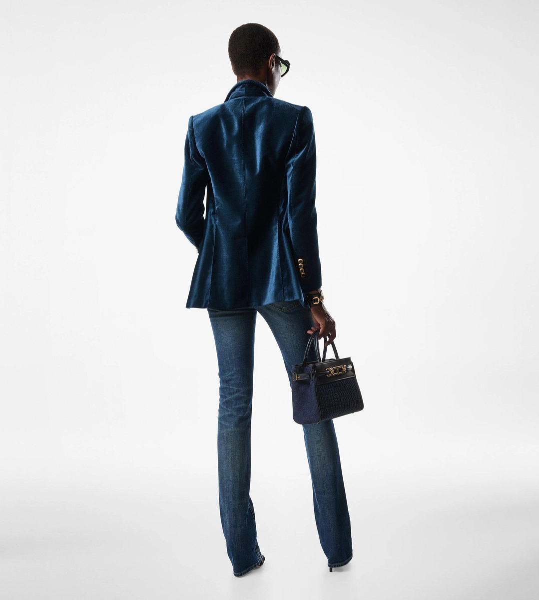Schlaghose aus Stretch-Raw-Denim Schlaghose aus Stretch-Raw-Denim