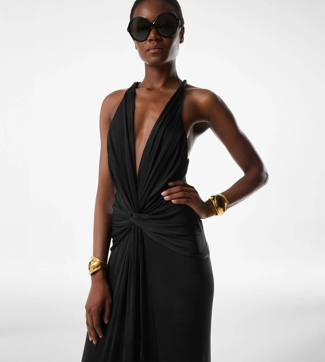 V-AUSSCHNITT CRISS-CROSS ABENDKLEID